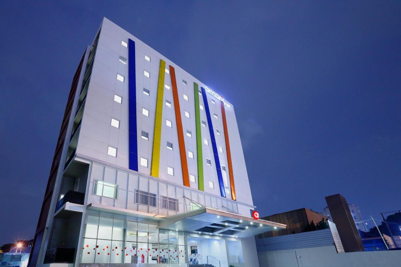 Amaris Hotel Tebet Yakarta Exterior foto