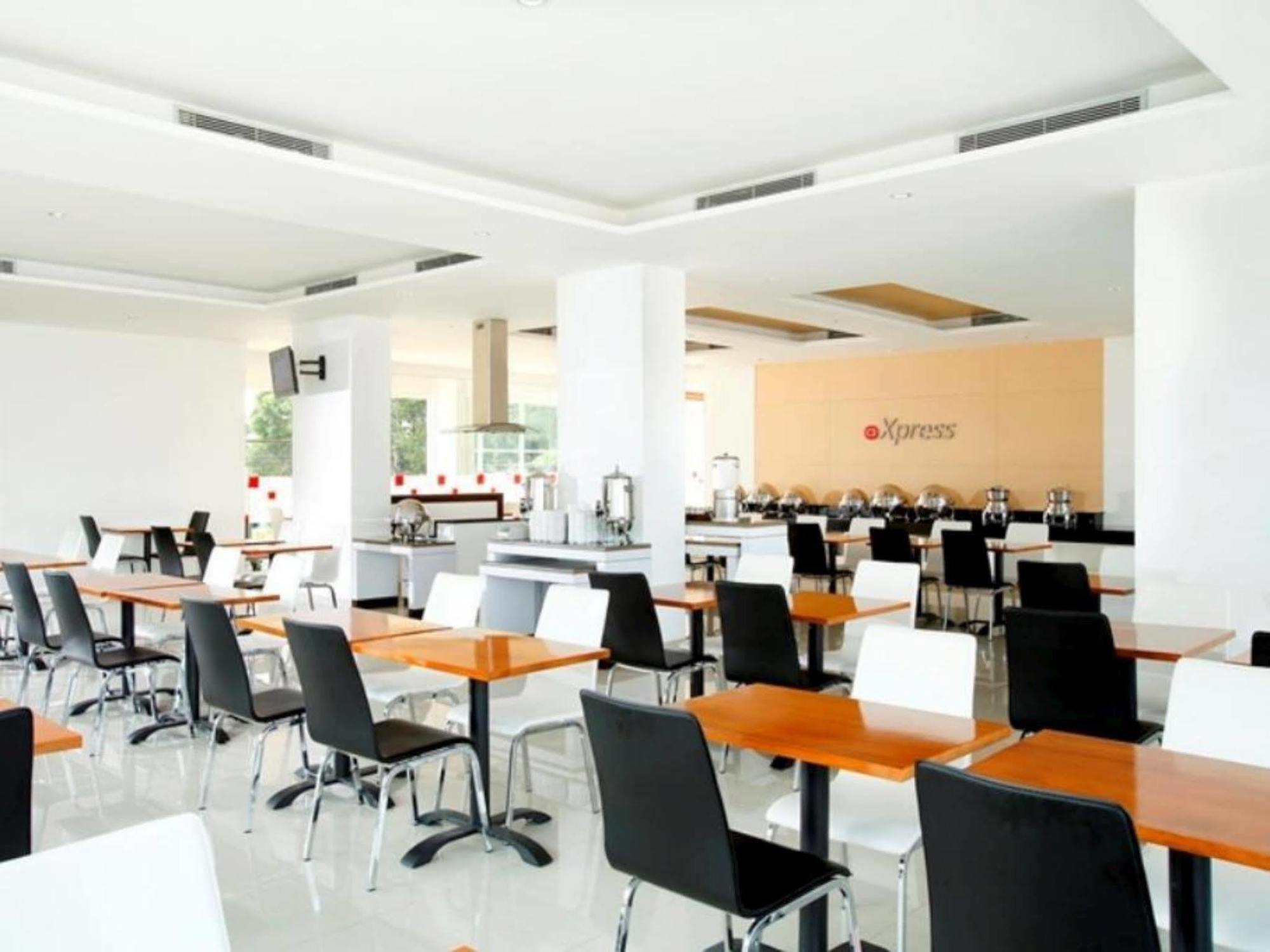Amaris Hotel Tebet Yakarta Exterior foto